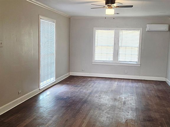 5th image of 8548 Findlay St