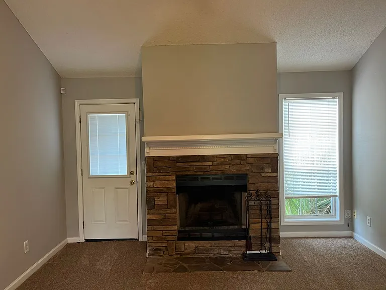 6057 Buxton Dr — Photo 9