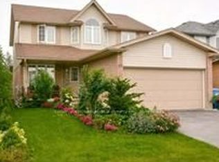22 Clairfields Dr W, Guelph, ON N1G 5H5