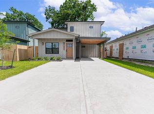 207 Dipping Stream St, Houston, TX 77076