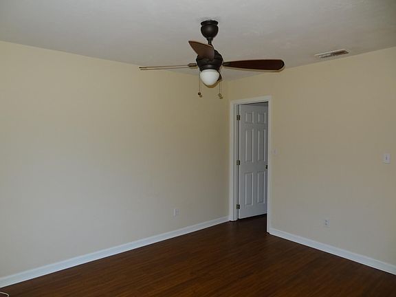 2nd image of 4100 Mission Trace Blvd
