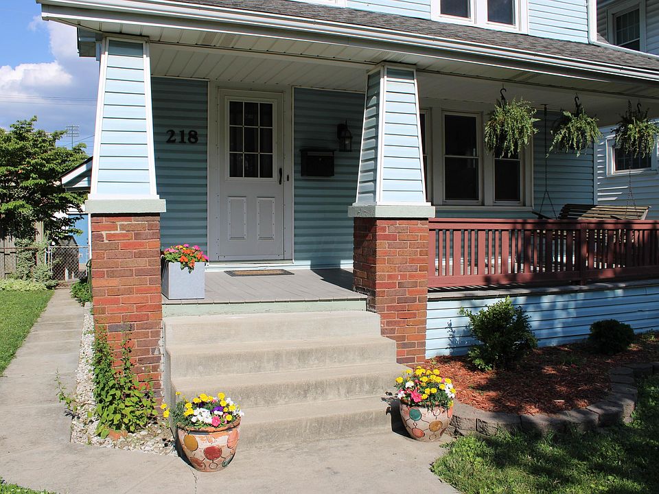 2nd image of 218 S Roys Ave