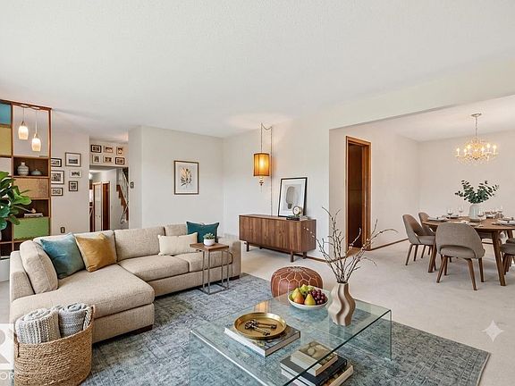 5th image of 10904 40a Ave NW