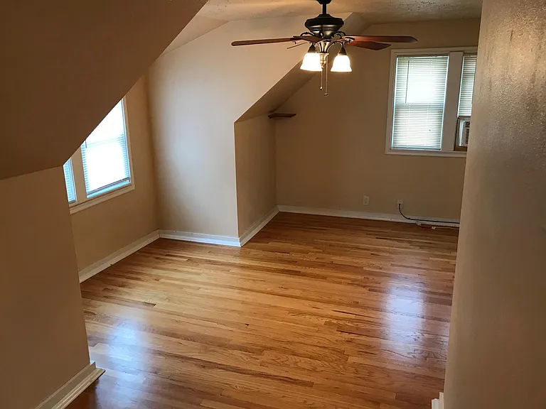 4519 Woolworth Ave — Photo 12