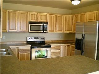 3rd image of 1111B Idaho St