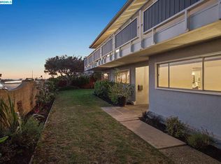 301 Sunset Rd, Alameda, CA 94501