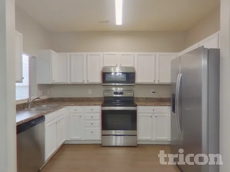 4163 Old Glory Dr — Photo 6
