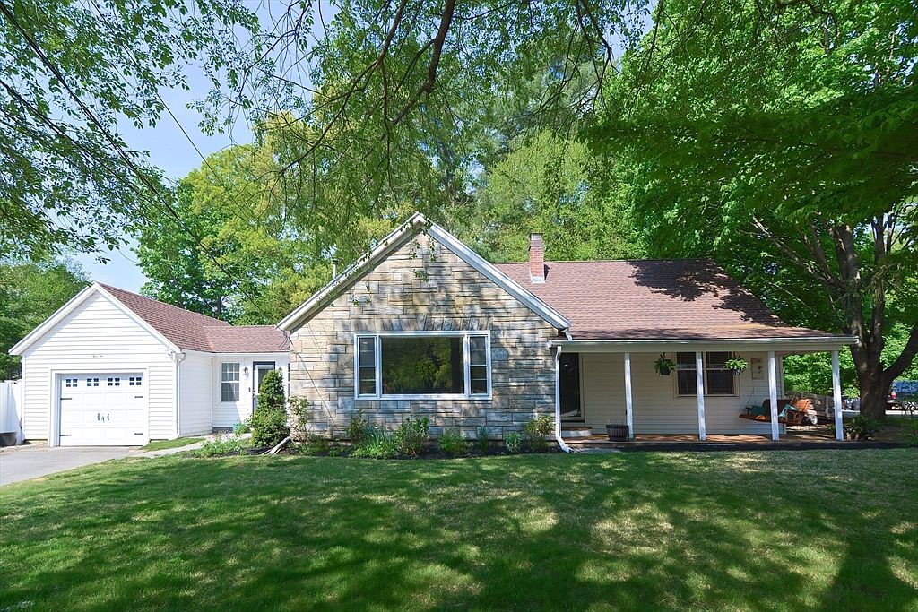 52 Scadding St, Taunton, MA 02780 Zillow