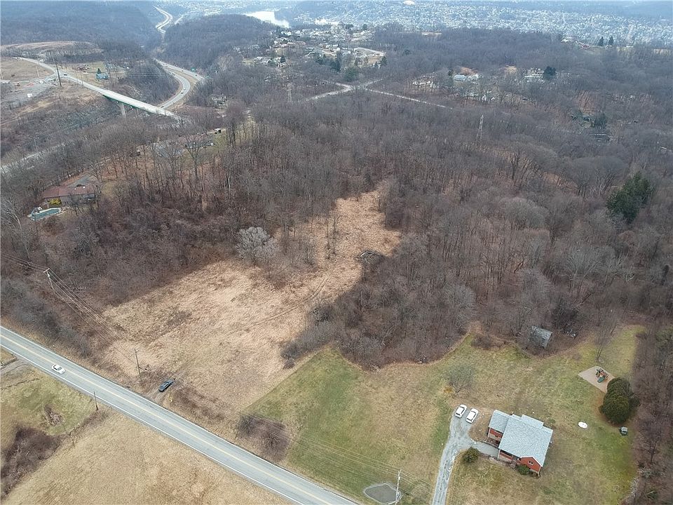 2nd image of 1753 Butler Logan Rd