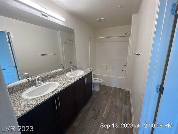 2750 Frosted Teal Ave — Photo 15