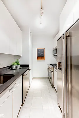 Rented by Brown Harris Stevens | media 28