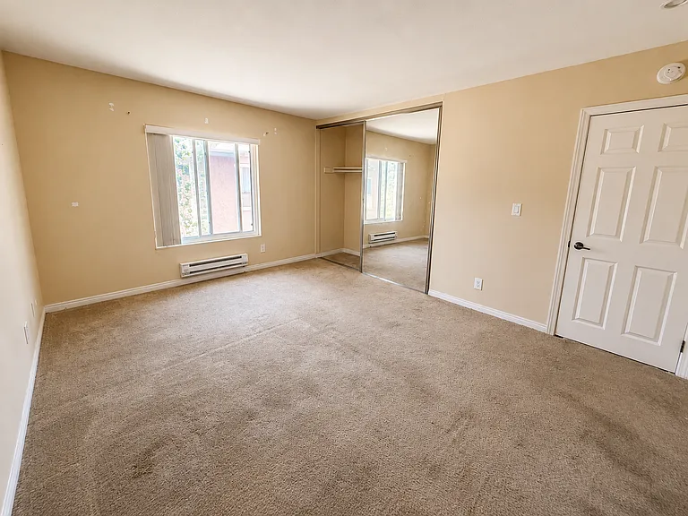 23314 Marigold Ave #S-202 — Photo 9
