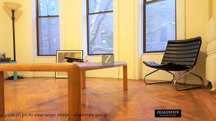 Rented by ZealEstate Group Inc | media 37