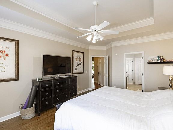 3rd image of 1737 Woodland Pointe Dr