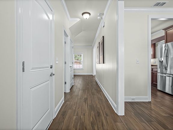 5th image of 5144 Starnes Dr
