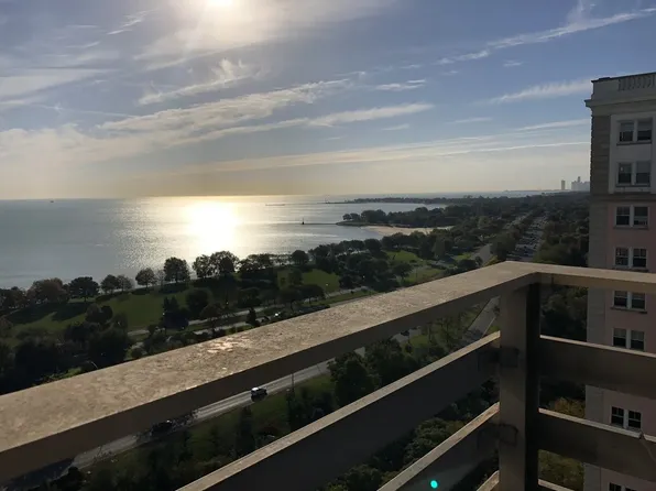 5601 N Sheridan Rd APT 20B, Chicago, IL 60660