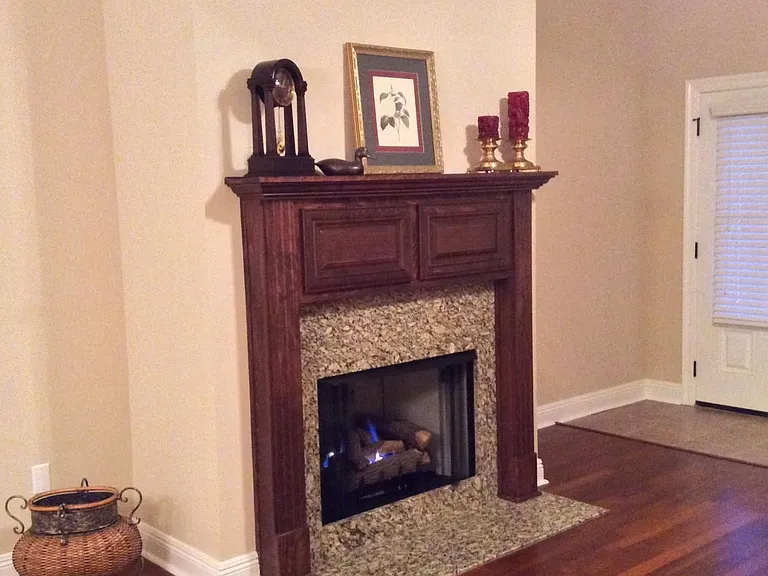 101 Emerson Rd — Photo 6