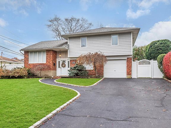 4th image of 12 Argyle Dr