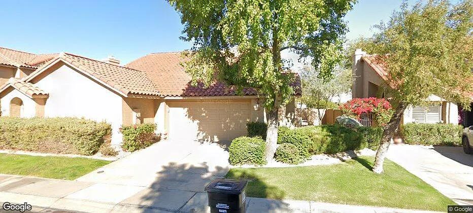 9274 E Davenport Dr