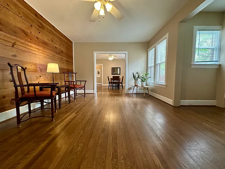Live Oak St — Photo 8