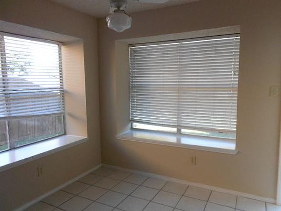 3rd image of 3133 Santana Ln