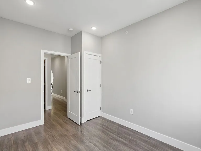 1845 E Huntingdon St — Photo 101