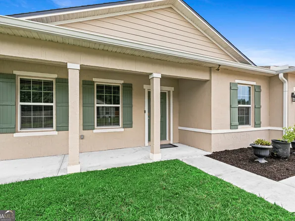 135 Walnut Way, Kingsland, GA 31548