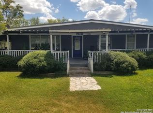 2314 County Road 408, Beeville, TX 78102