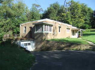 200 Pierce Rd, Elizabeth, PA 15037