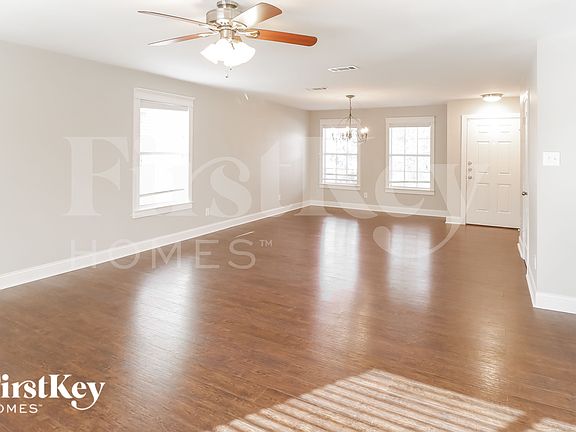 3rd image of 3956 Polar Brook Dr