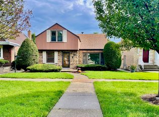 10211 S Spaulding Ave, Evergreen Park, IL 60805