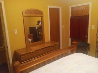 17585 Whitcomb St, Detroit, MI 48235