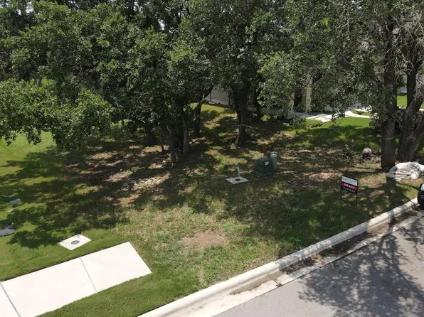 125 Monterey Oak Trl, Georgetown, TX 78628