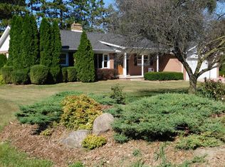 4515 Willis Rd, Milan, MI 48160