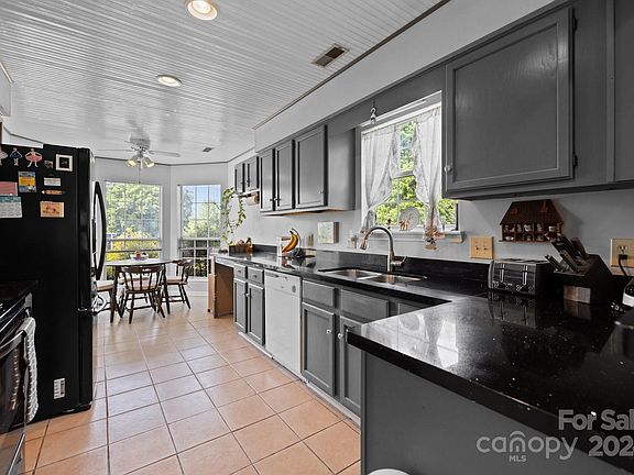 4th image of 4336 Ludi Mae Ct