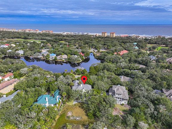 2nd image of 10 Salt Marsh Dr