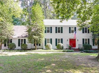 2111 Carbon Hill Dr, Midlothian, VA 23113