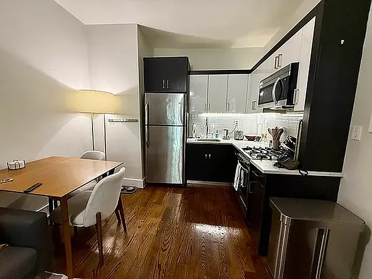 307 Eastern Pkwy #2J — Photo 2