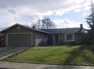 1950 Orinda Cir, Medford, OR 97504