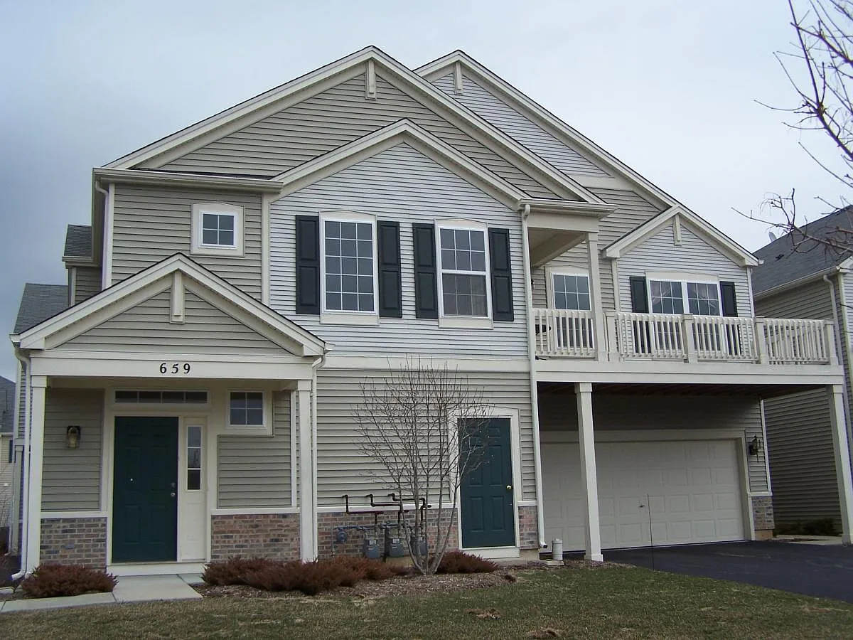 659 Arbor Circle — Photo 1