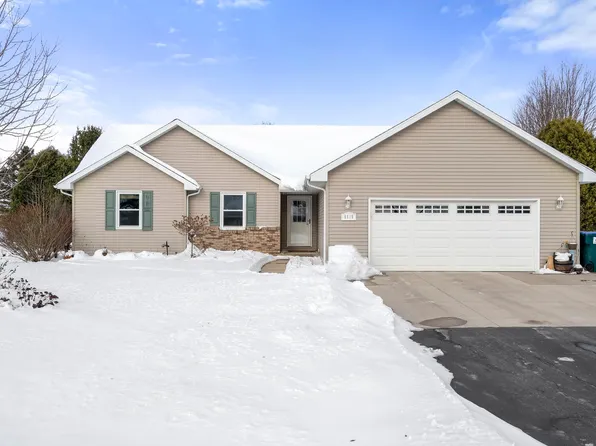 8515 Olde Market Dr, Larsen, WI 54947