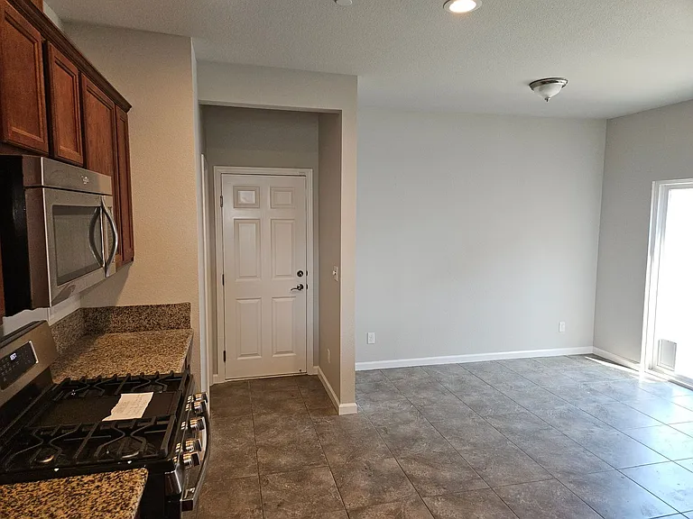 675 Mission De Oro Dr — Photo 7