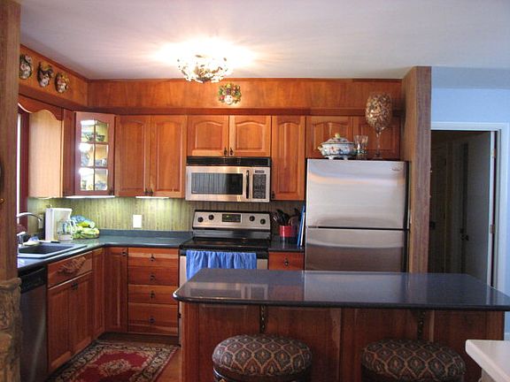 4th image of 203 Dogwood Ln