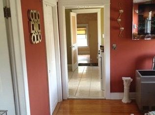 370 Old Market St, Warren, RI 02885