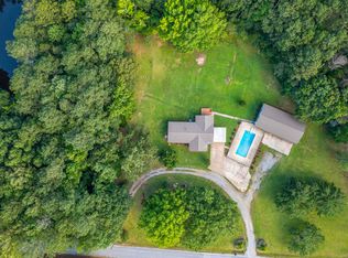 880 Rolling Hills Rd, Gadsden, AL 35901