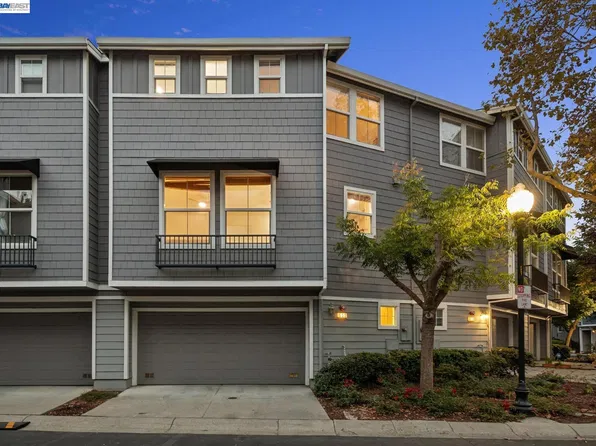 650 Arcadia Dr, Hayward, CA 94541