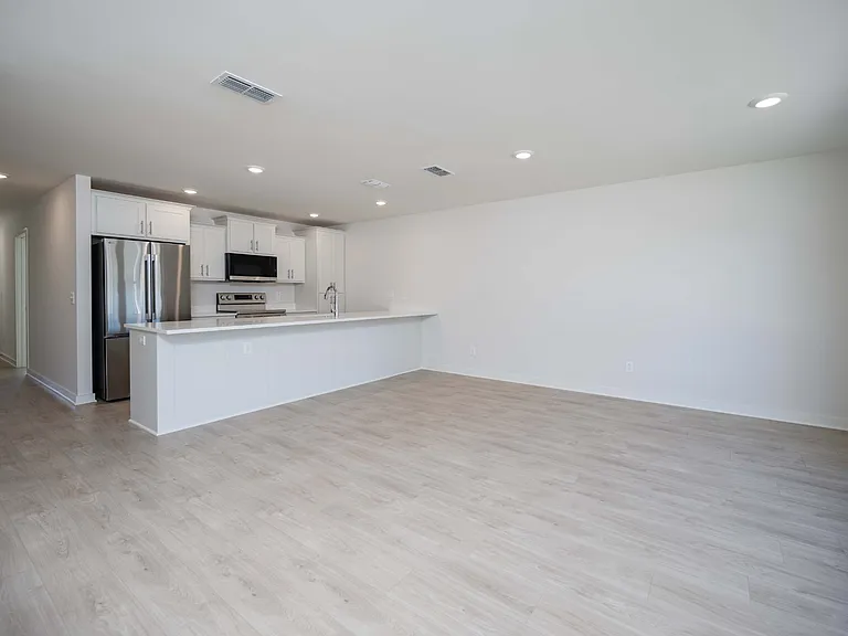 103 Mountaindale Dr — Photo 2