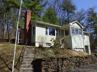 19 Stage Rd, South Deerfield, MA 01373