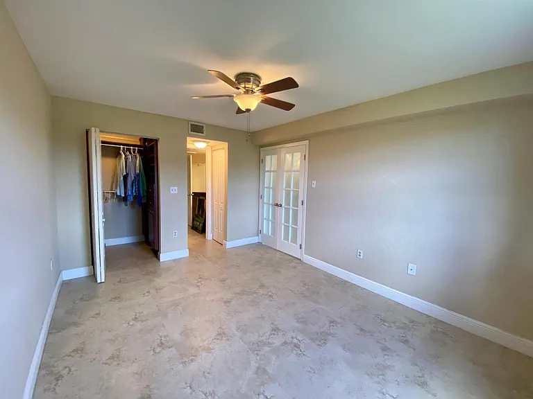 2851 N Oakland Forest Dr #108 — Photo 14