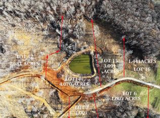 9999 Kenway Rd, Irvine, KY 40336